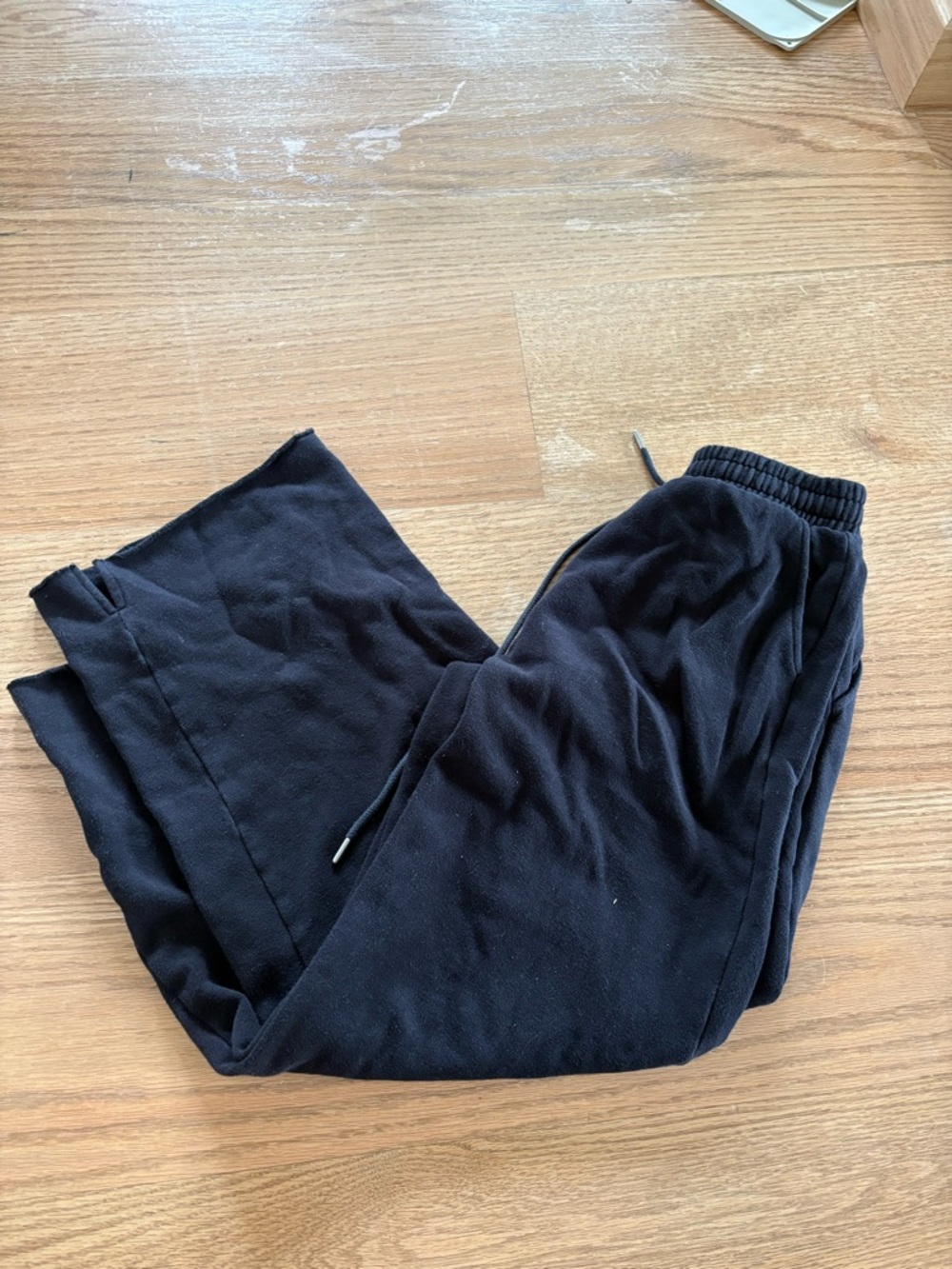 Black campus fleece sweatpants